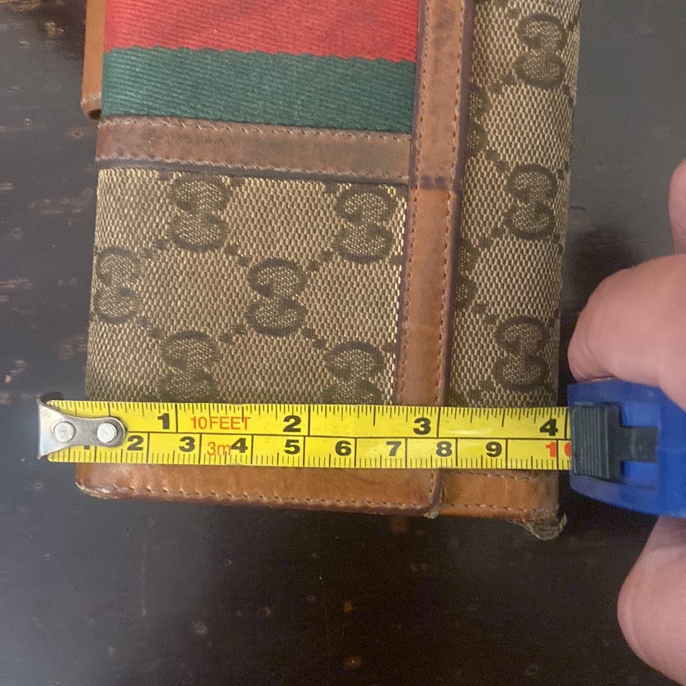 Authentic Gucci Wallet - Picture 16 of 16